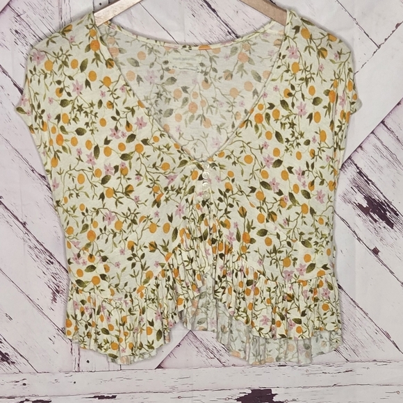 Urban Outfitters Citrus Floral Cropped Top - Picture 1 of 4